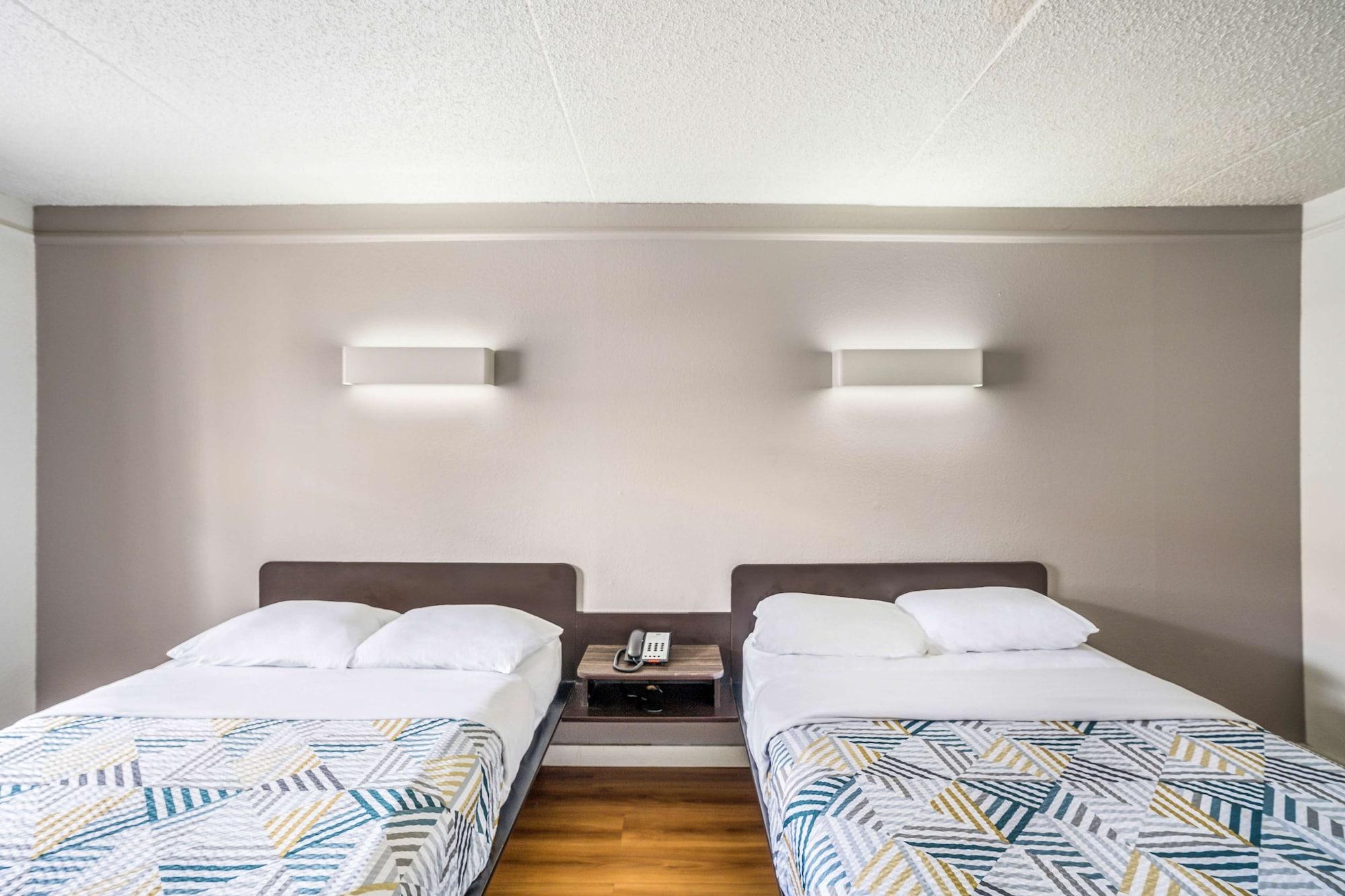 Motel 6-Dallas, TX - Market Center Buitenkant foto